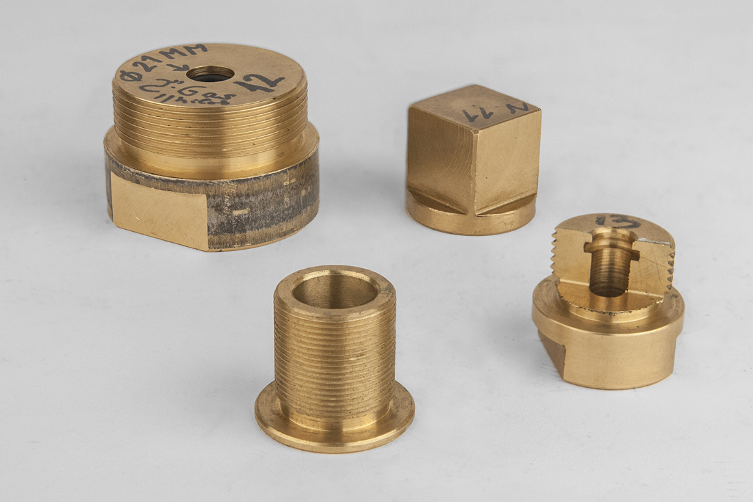 Mecanizados de Cobre de Bronce Bajo Plano o Muestra Iterga en Soraluze, Gipuzkoa, Euskadi,Pais Vasco, España, Europa