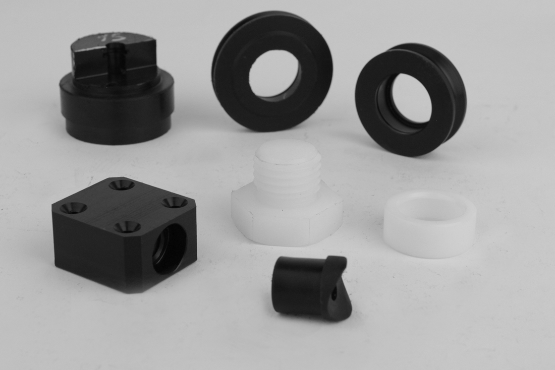 Mecanizados de Plástico de Alta Precision Bajo Plano o Muestra Iterga en Soraluze, Gipuzkoa, Euskadi,Pais Vasco, España, Europa