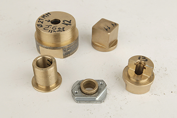 Mecanizado bajo plano de bronce en Iterga en Soraluze, Gipuzkoa, Euskadi, Pais Vasco, España, Europa